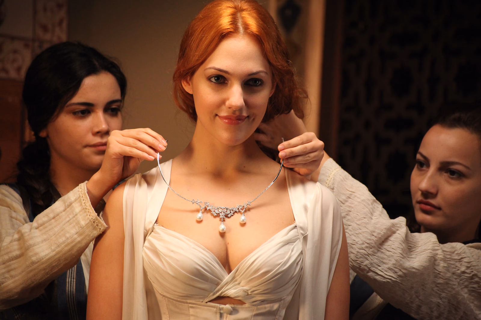 Meryem Üzerli portrays Hürrem Sultan, one of the most important characters in Magnificent Century.