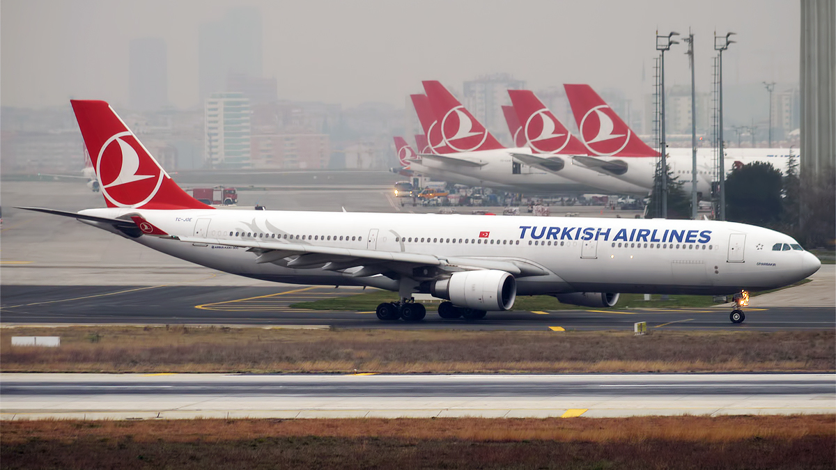 Turkish Airlines, the airline that flies to the most destinations in the world, is also known for its famous in-flight meals.